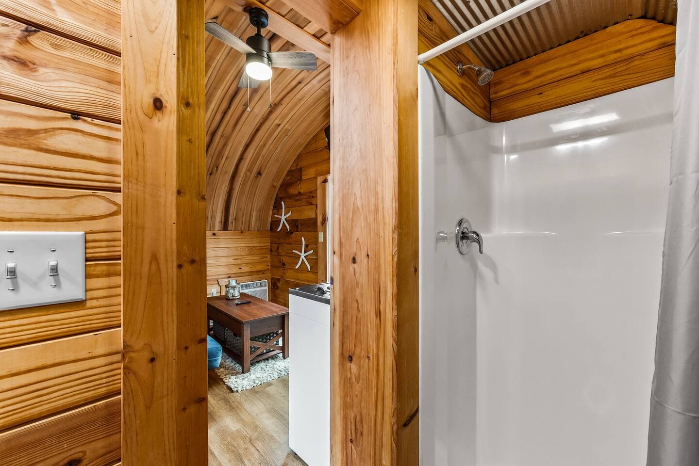 Beach Pod thumbnail 6