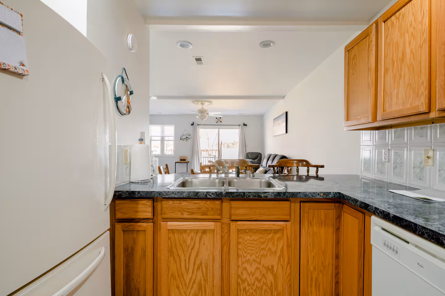 Lake House thumbnail 5