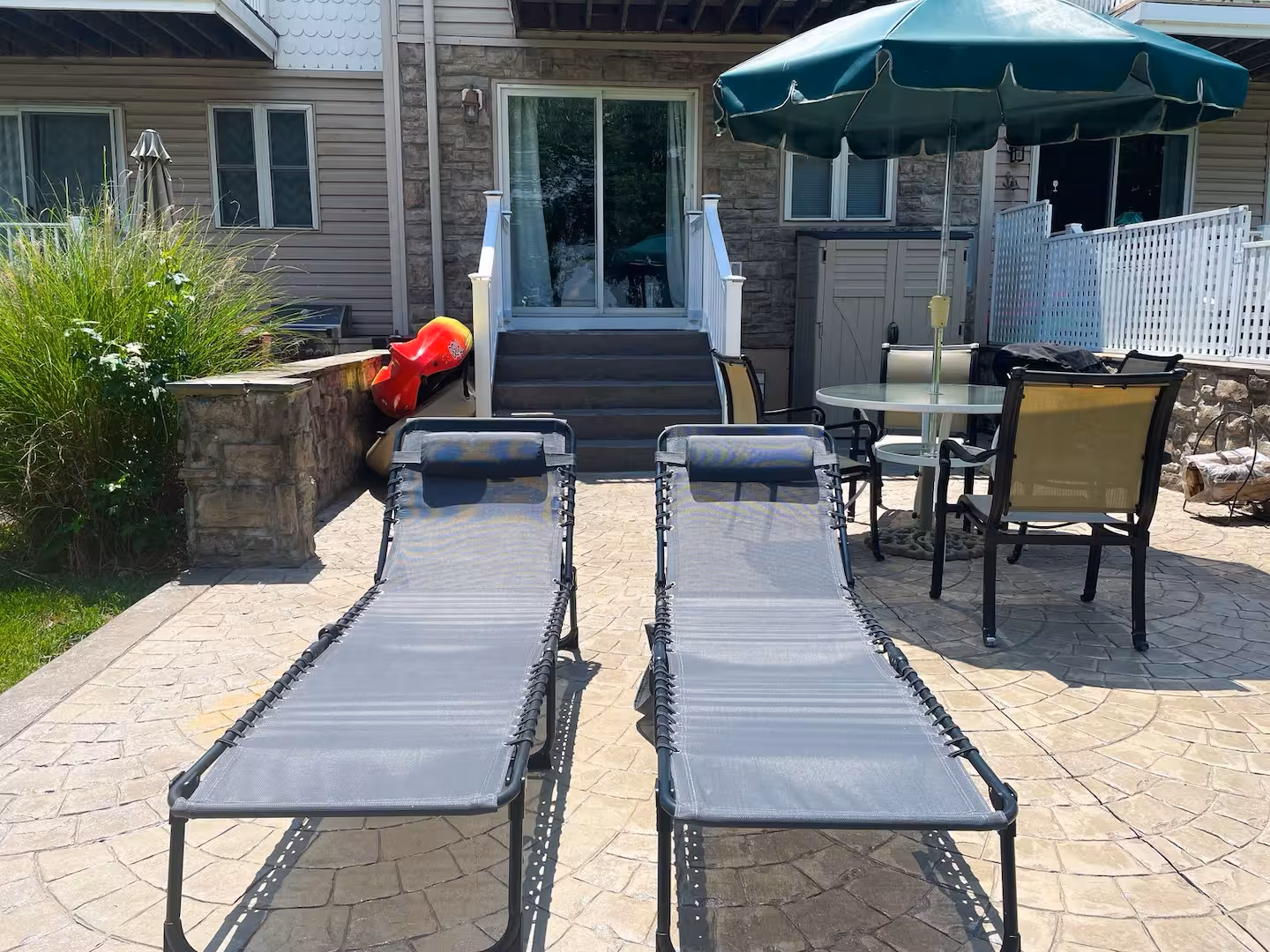 Lake House thumbnail 14